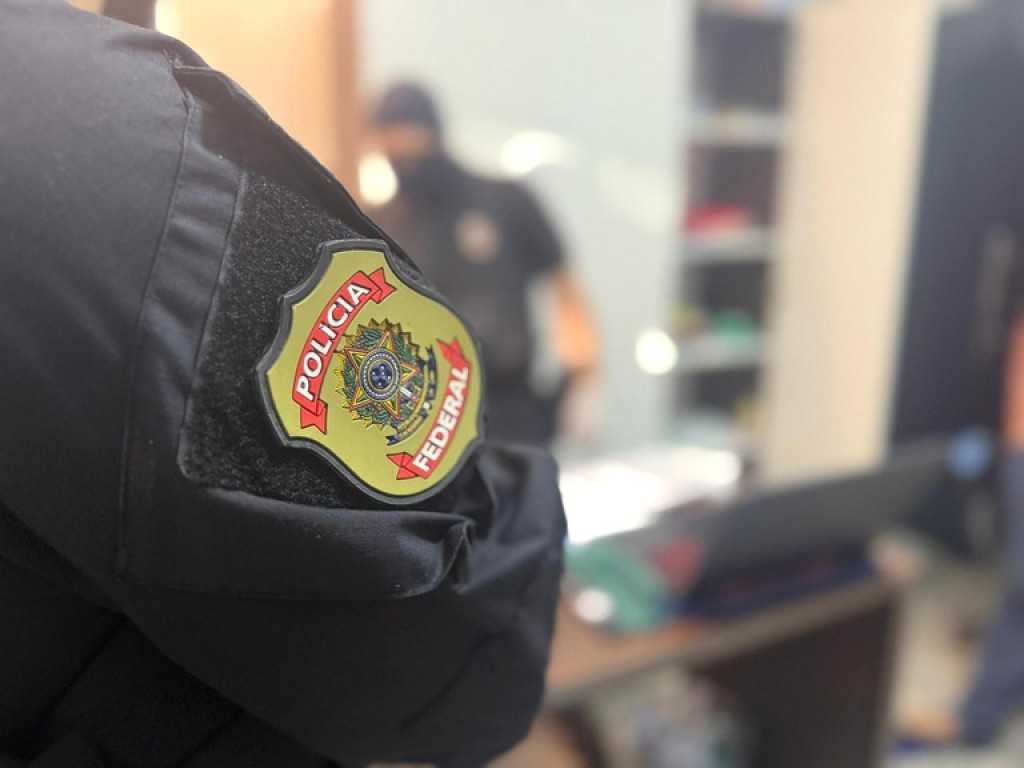 PF prende estrangeiro por tráfico de drogas no Aeroporto do Galeão